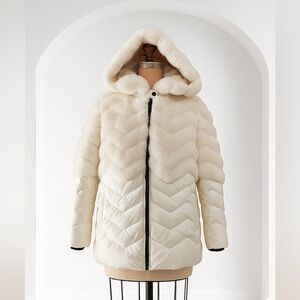 Kendall & Kylie Cream Faux Fur Warm Cozy Puffer Jacket